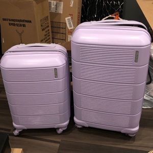 American Tourister Lavender Purple Luggage 2 Piece Suitcase Set Good Condition